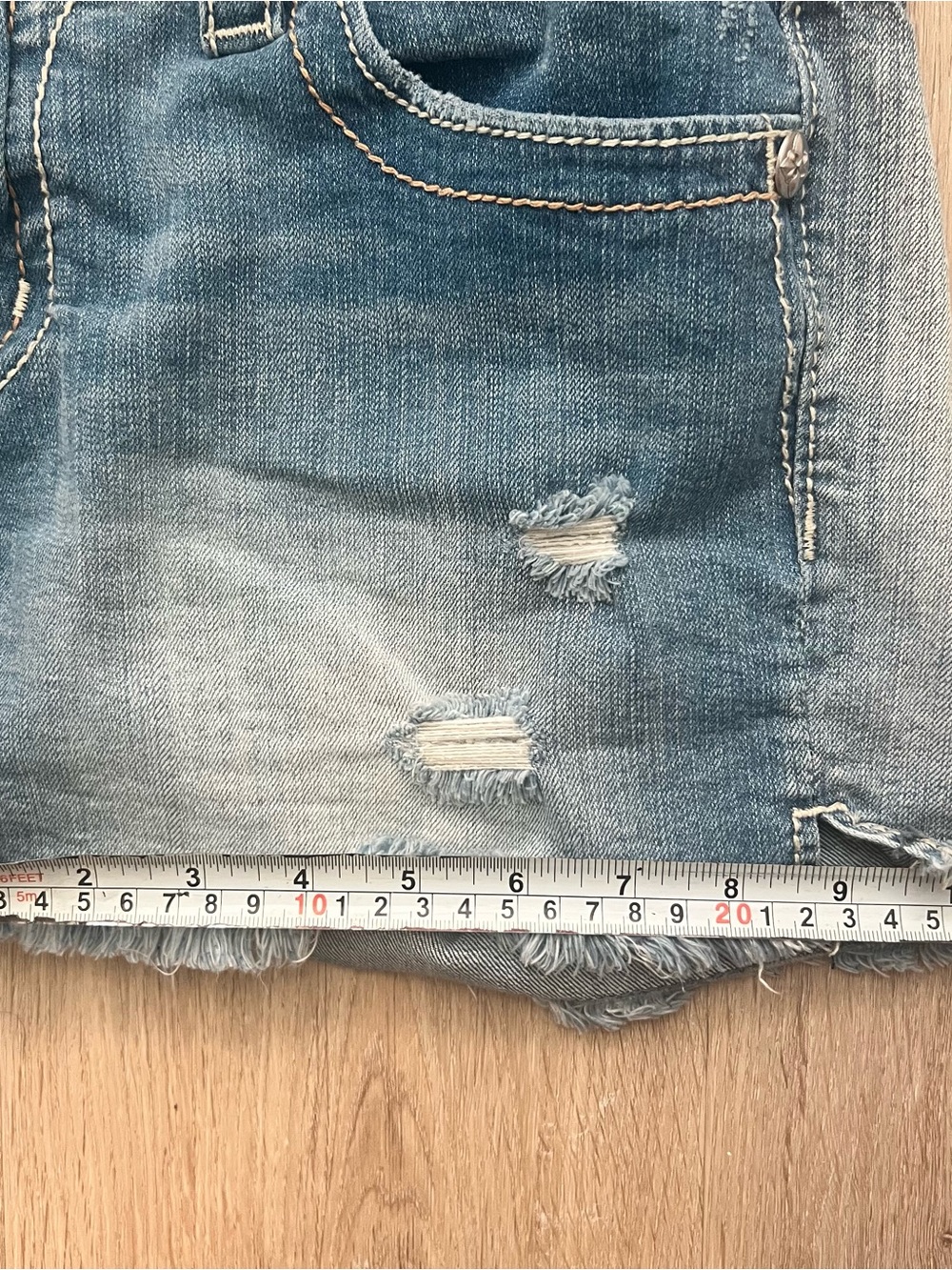 Miss Me Distressed Denim Cutoff Shorts Womens 30 Jeweled Pocket Blue JS5151H79 - Picture 9 of 9
